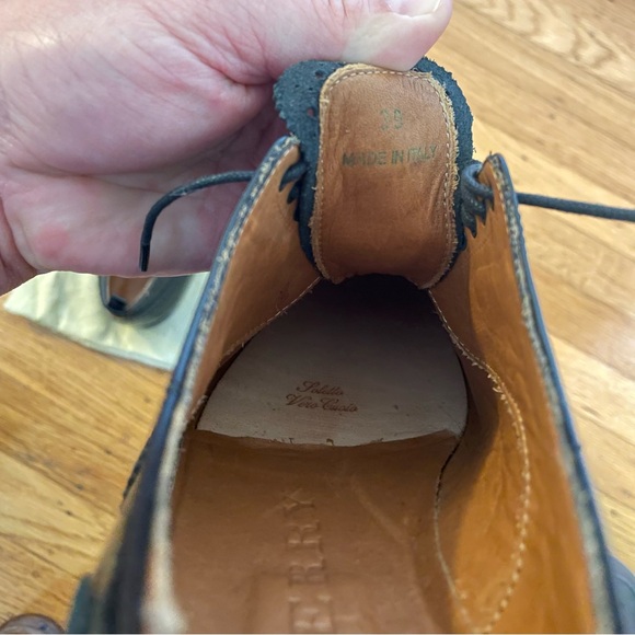 BURBERRY Wingtip Oxford Loafers - Size 39 - Black Leather - Made in Italy - Picture 3 of 11